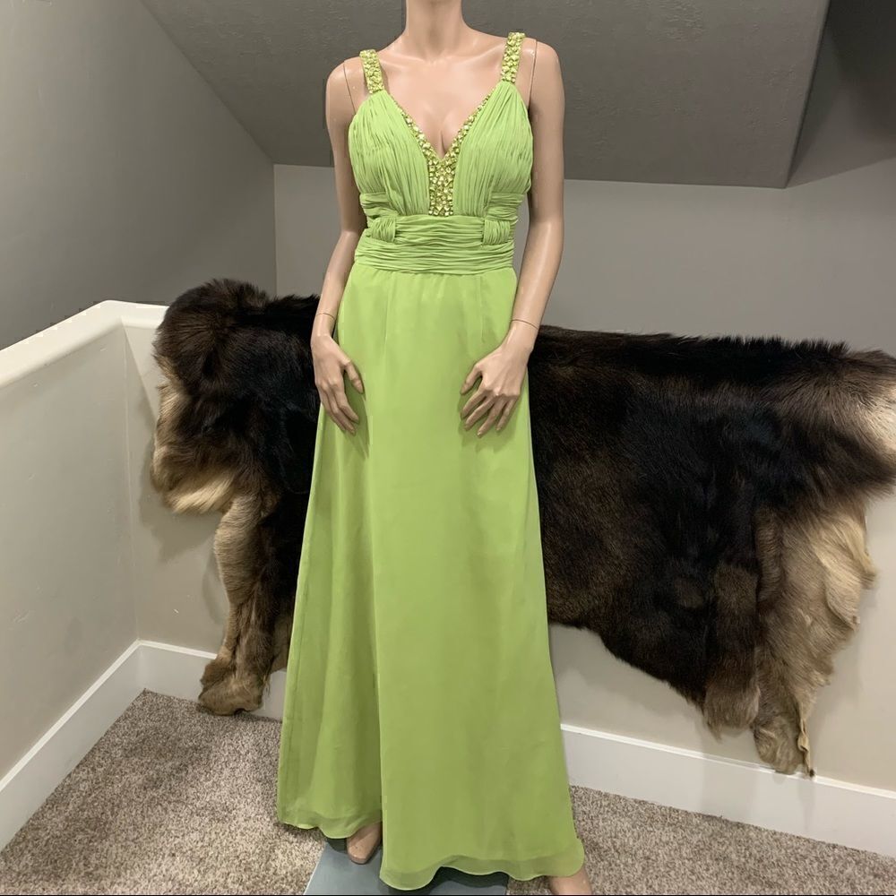 Elegant Glitter Chiffon with Crystal Beads Party Dress & Shawl
